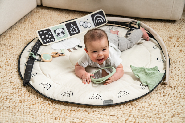 Розвиваючий килимок "День-Ніч"