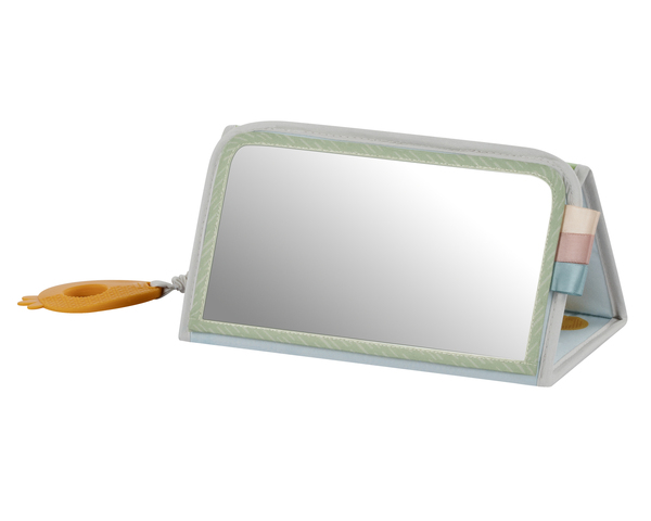 Розвиваюча книжка "Farmers Funday"